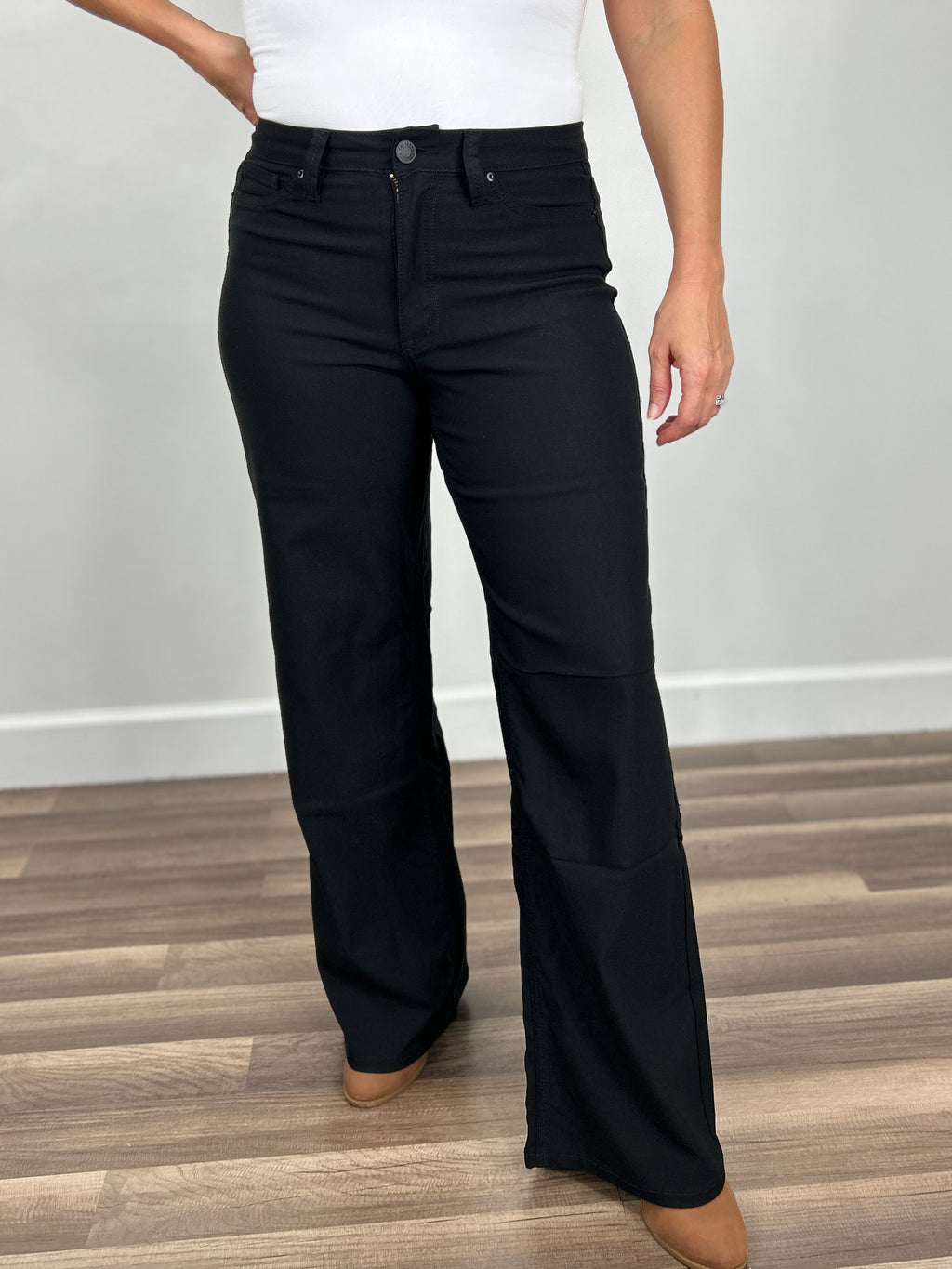 Womens black Bryant wide straight leg pant 