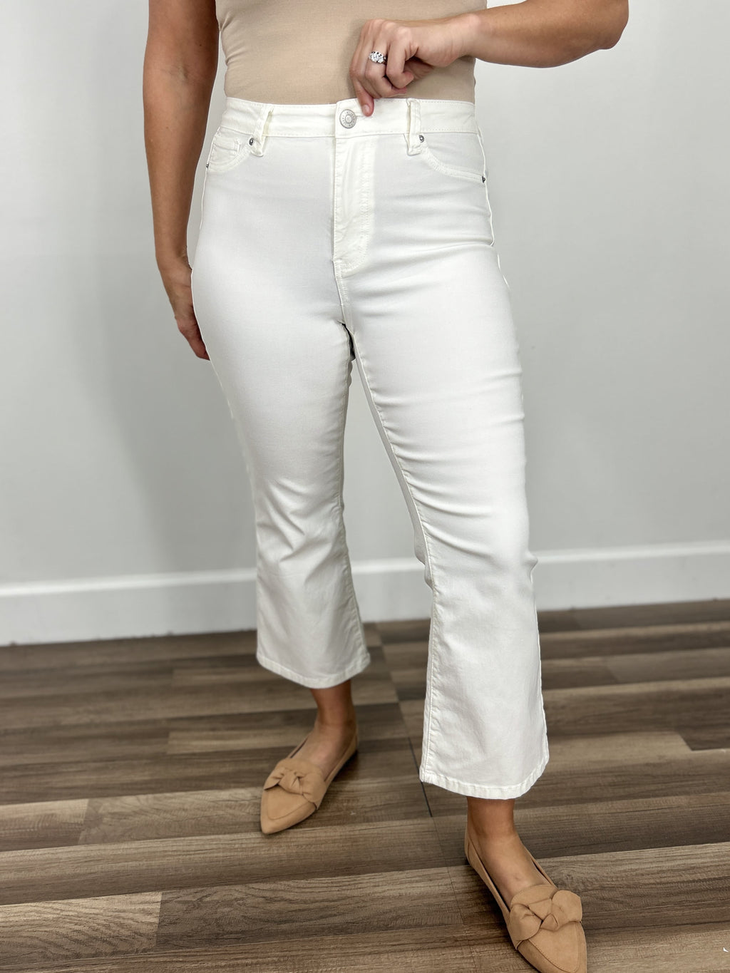 Women's Wyatt Stretchy Cropped Flare Pants in white.